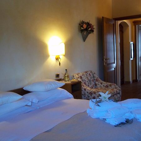 Agriturismo Lupo Cerrino Тарквиния Номер фото