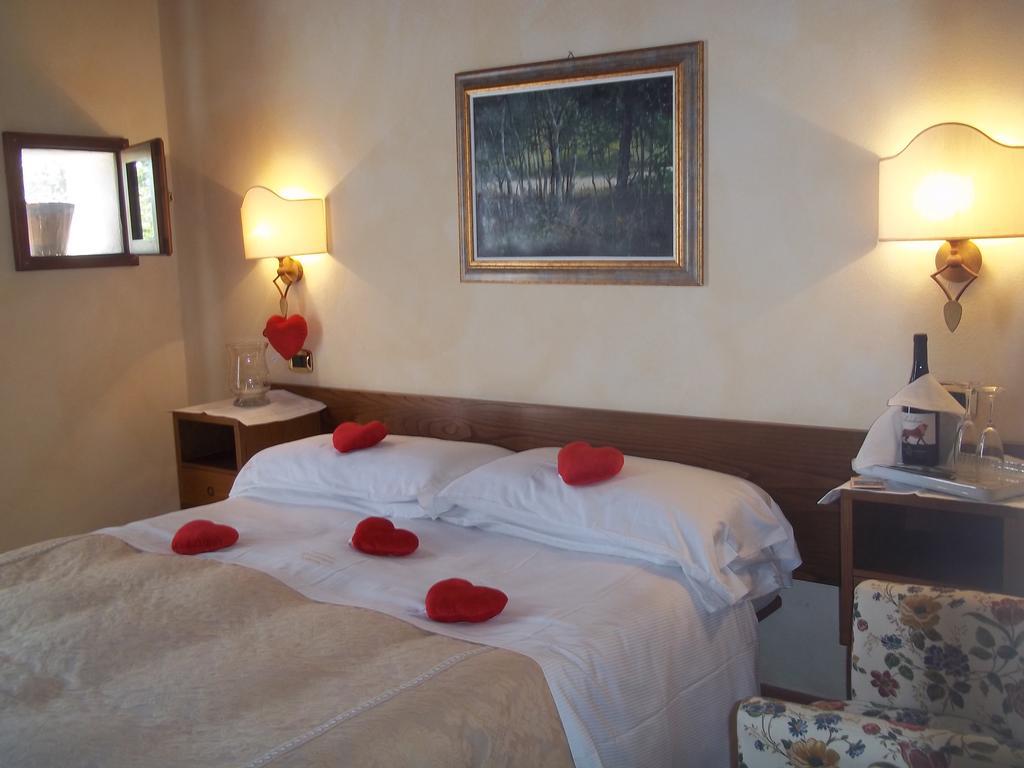 Agriturismo Lupo Cerrino Тарквиния Экстерьер фото